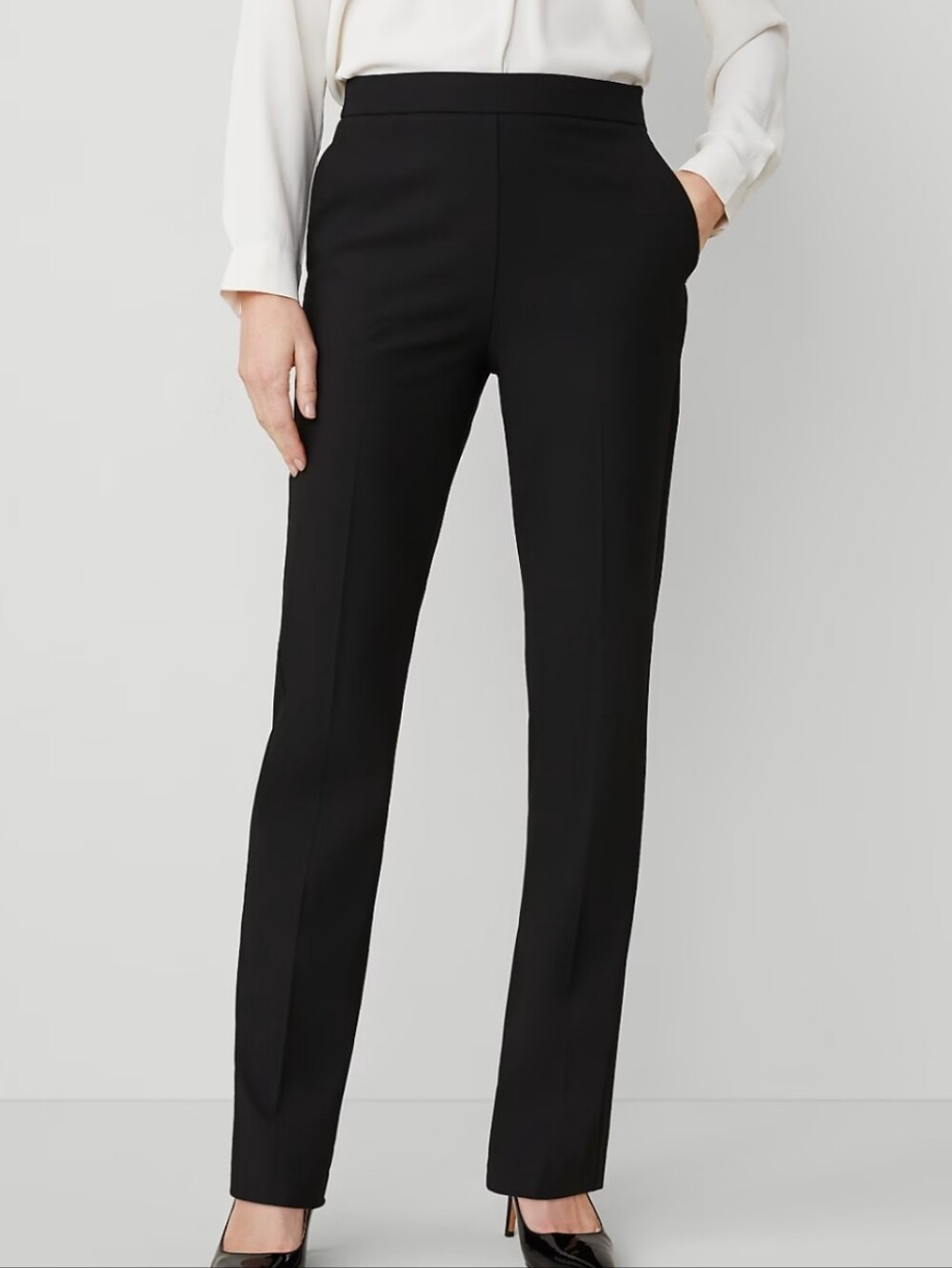 Roz & Ali Black Stretch Dress Slacks - Size 2 - Front Pockets
